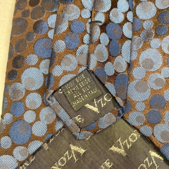 Vzone Valentino 100% silk necktie - Picture 3 of 3